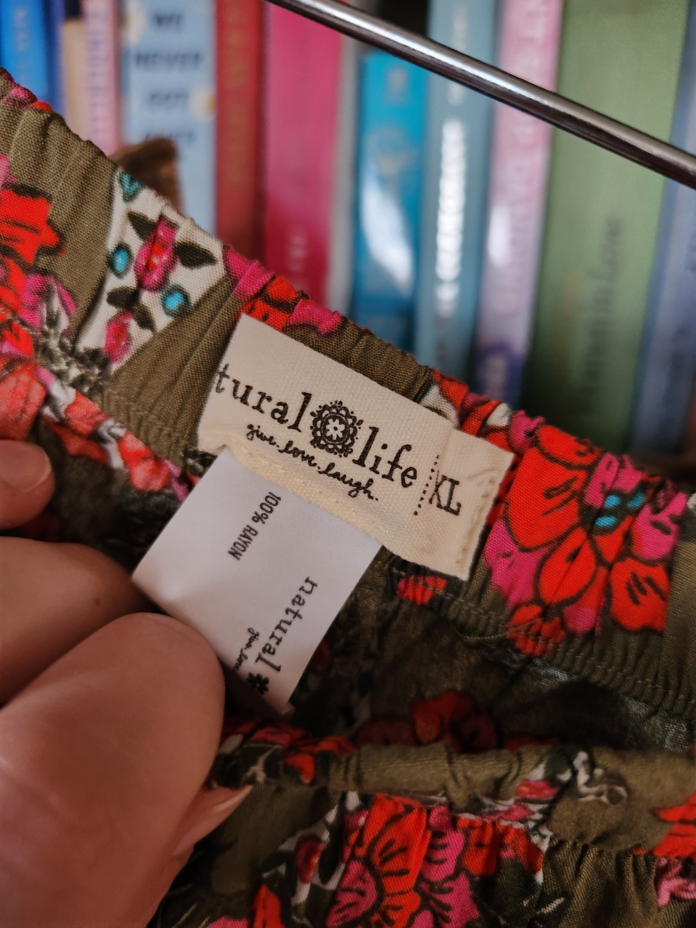 NATURAL LIFE Olive Palazzo Wide-leg Pants with Red-Pink Floral Print - Picture 2 of 3
